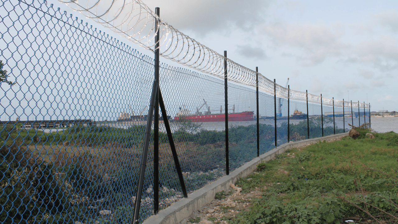 Cerramiento perimetral malla eslabonada concertina